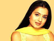 Ameesha Patel Wallpapers | ameesha-patel-1 - Bollywood Hungama