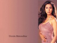 Urmila Matondkar Lover (@urmila_matondkar_crazy_lovers_) • Instagram photos  and videos